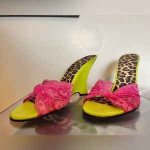 Beverly Feldman vintage heels pink lace green